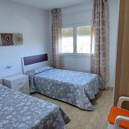 Bravaholidays-601-lloret Park 1 Villa Vidreres