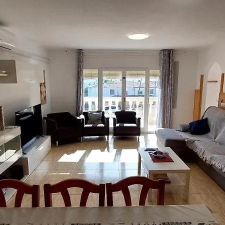 Bravaholidays-601-lloret Park 1 Villa