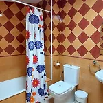 Bravaholidays-601-lloret Park 1 *
