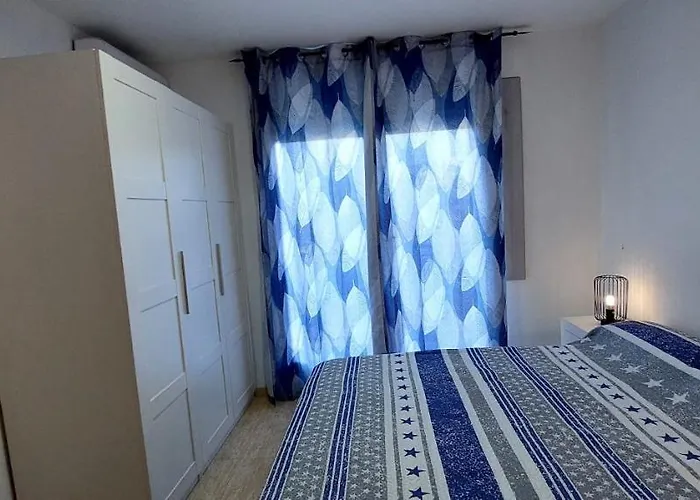 Bravaholidays-601-lloret Park 1 Vila