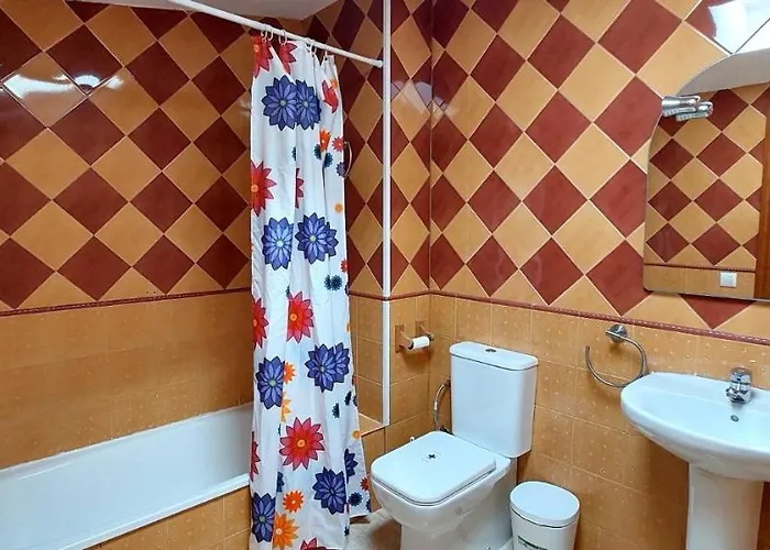 Bravaholidays-601-lloret Park 1 *